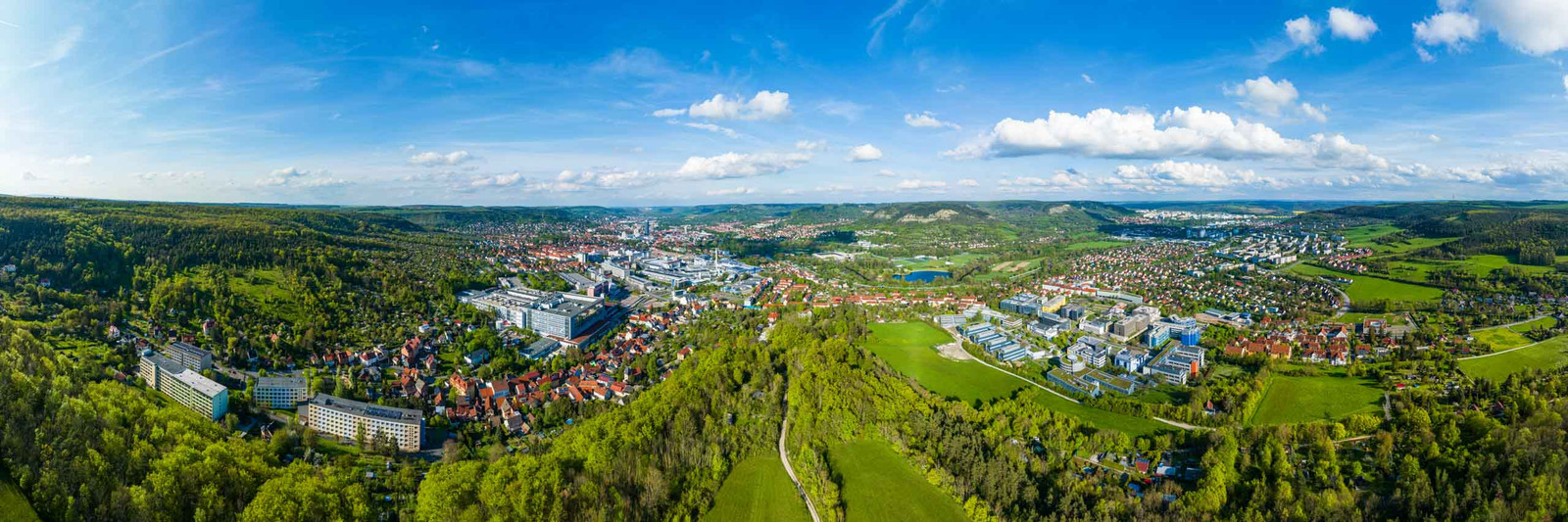 Panorama Bild Jena Beutenberg und Zeiss-Werk im Sommer