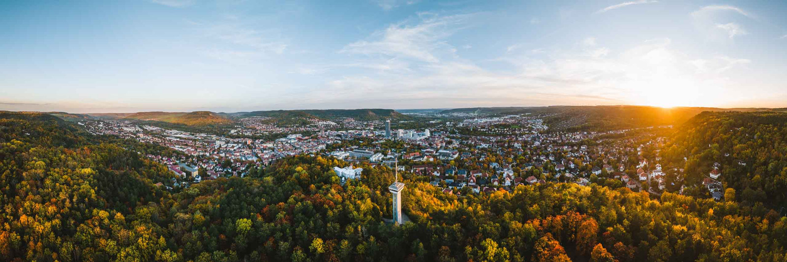 Landgrafen Jena im Herbst aus der Vogelperspektive als Panorama Foto